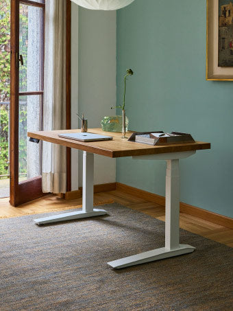 <u>Desks</u>