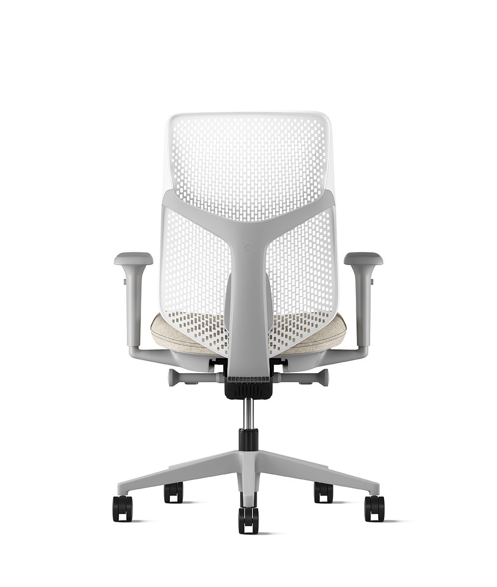 Verus Studio White/Dartmouth Triflex Office Chair